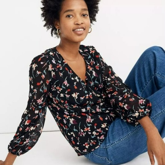 Madewell V-Neck Top in Drifting Flowers - Picture 1 of 9